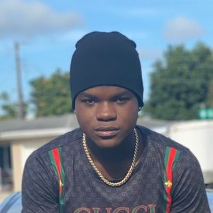 Meet your Posher, Samuel